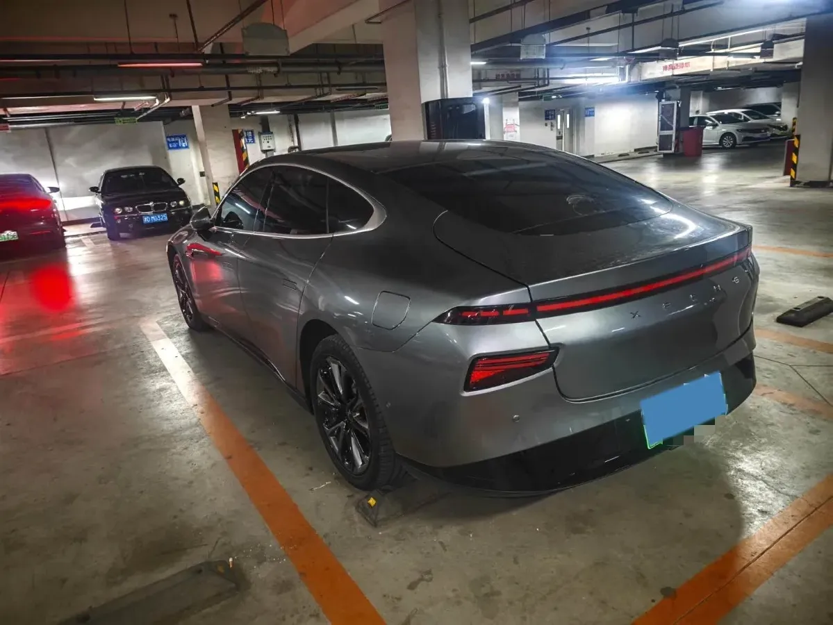2020 Xpeng P7 BEV 70.8KWH,autocango,china used car exporter,china ev exporter,chinese used car exporter,chinese used ev exporter