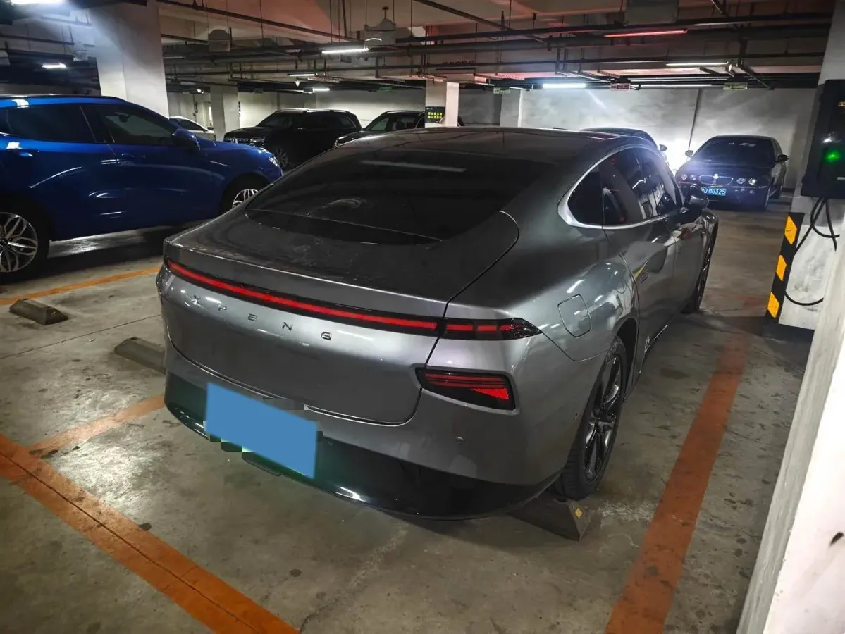 2020 Xpeng P7 BEV 70.8KWH,autocango,china used car exporter,china ev exporter,chinese used car exporter,chinese used ev exporter