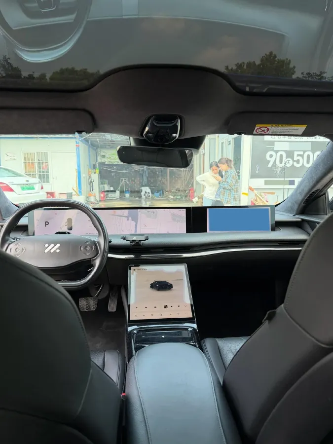 2022 IM L7 BEV 90KWH,autocango,china used car exporter,china ev exporter,chinese used car exporter,chinese used ev exporter