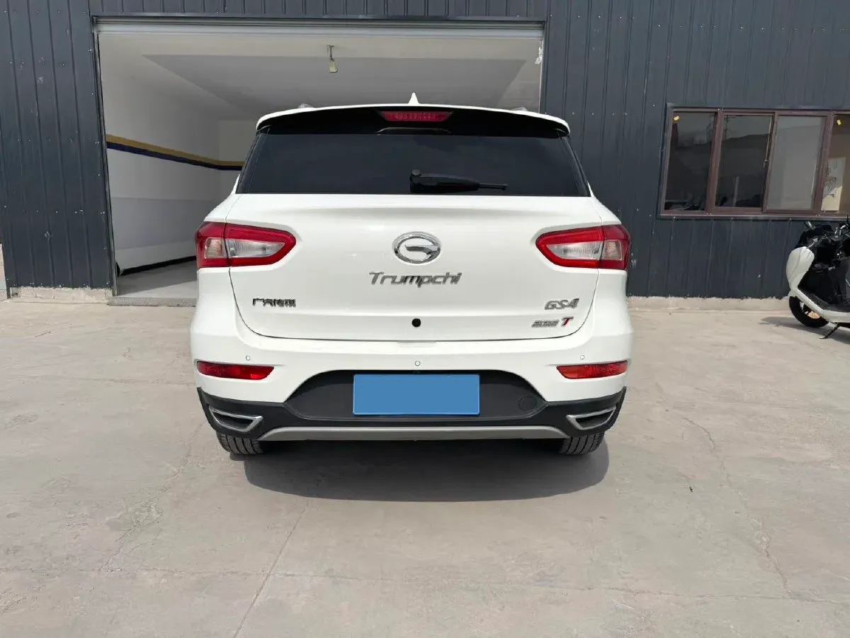 2017 GAC Trumpchi GS4 1.5T 152HP L4 5MT,autocango,china used car exporter,china ev exporter,chinese used car exporter,chinese used ev exporter