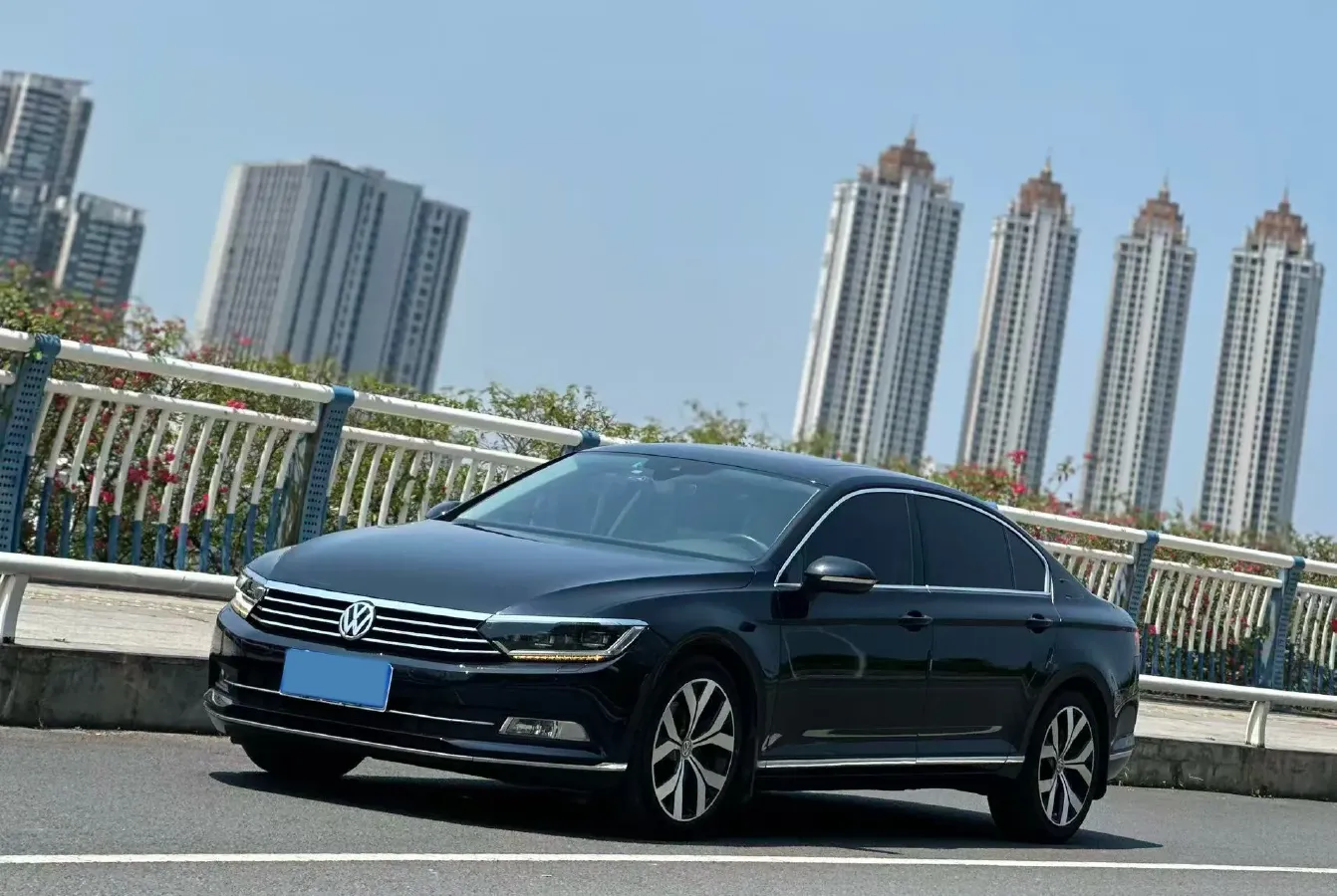 2018 Volkswagen Magotan 1.8T 180HP L4 7DCT,autocango,china used car exporter,china ev exporter,chinese used car exporter,chinese used ev exporter
