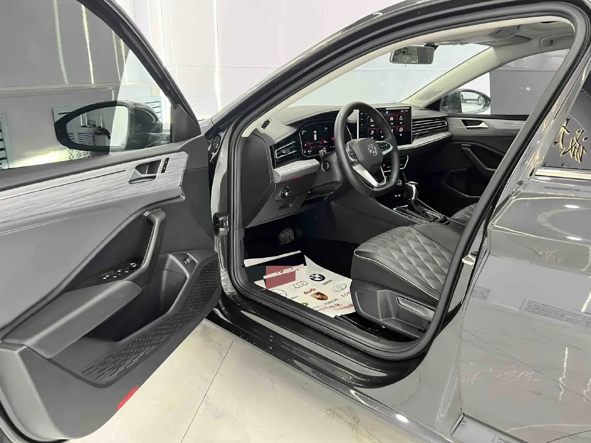 2023 Volkswagen Sagitar 1.4T 150HP L4 7DCT,autocango,china used car exporter,china ev exporter,chinese used car exporter,chinese used ev exporter