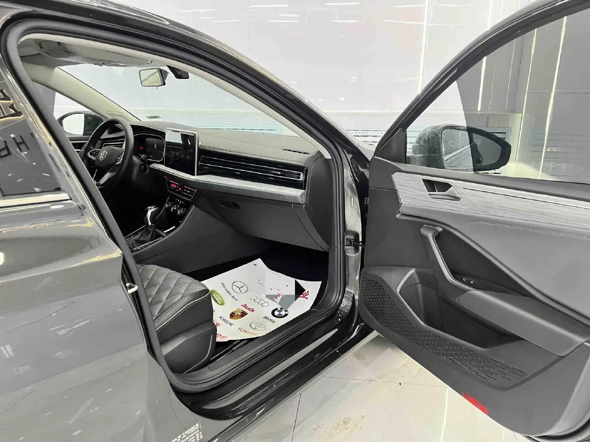 2023 Volkswagen Sagitar 1.4T 150HP L4 7DCT,autocango,china used car exporter,china ev exporter,chinese used car exporter,chinese used ev exporter