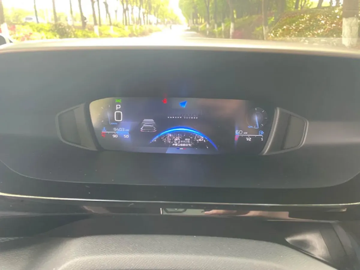 2023 Peugeot 408X 1.6T 175HP L4 8AT,autocango,china used car exporter,china ev exporter,chinese used car exporter,chinese used ev exporter