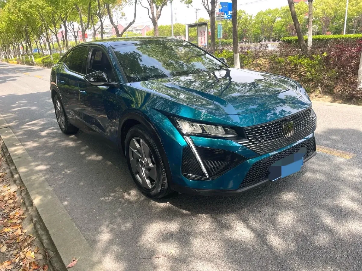 2023 Peugeot 408X 1.6T 175HP L4 8AT,autocango,china used car exporter,china ev exporter,chinese used car exporter,chinese used ev exporter