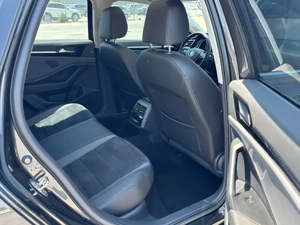 2022 Volkswagen Sagitar 1.4T 150HP L4 7DCT,autocango,china used car exporter,china ev exporter,chinese used car exporter,chinese used ev exporter