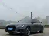 2022 Audi A4L 2.0T 190HP L4 7DCT