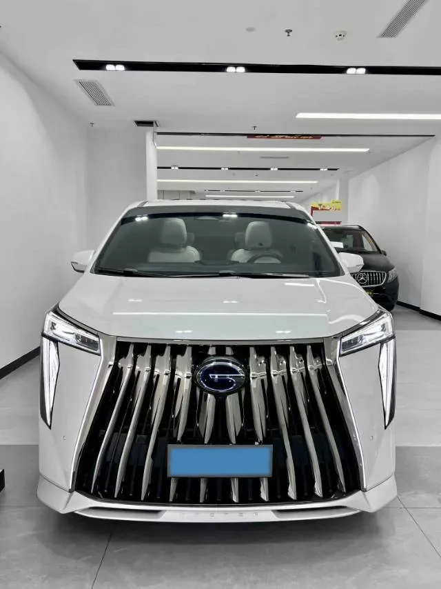 2023 GAC Trumpchi M8 2.0T 190HP L4 E-CVT Hybrid,autocango,china used car exporter,china ev exporter,chinese used car exporter,chinese used ev exporter