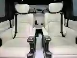 2023 GAC Trumpchi M8 2.0T 190HP L4 E-CVT Hybrid