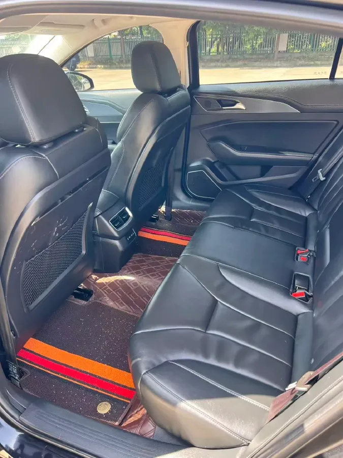 2022 HongQi H5 1.5T 169HP L4 7DCT,autocango,china used car exporter,china ev exporter,chinese used car exporter,chinese used ev exporter