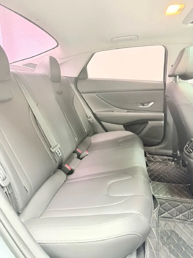 2022 Hyundai Elantra 1.5L 115HP L4 CVT,autocango,china used car exporter,china ev exporter,chinese used car exporter,chinese used ev exporter