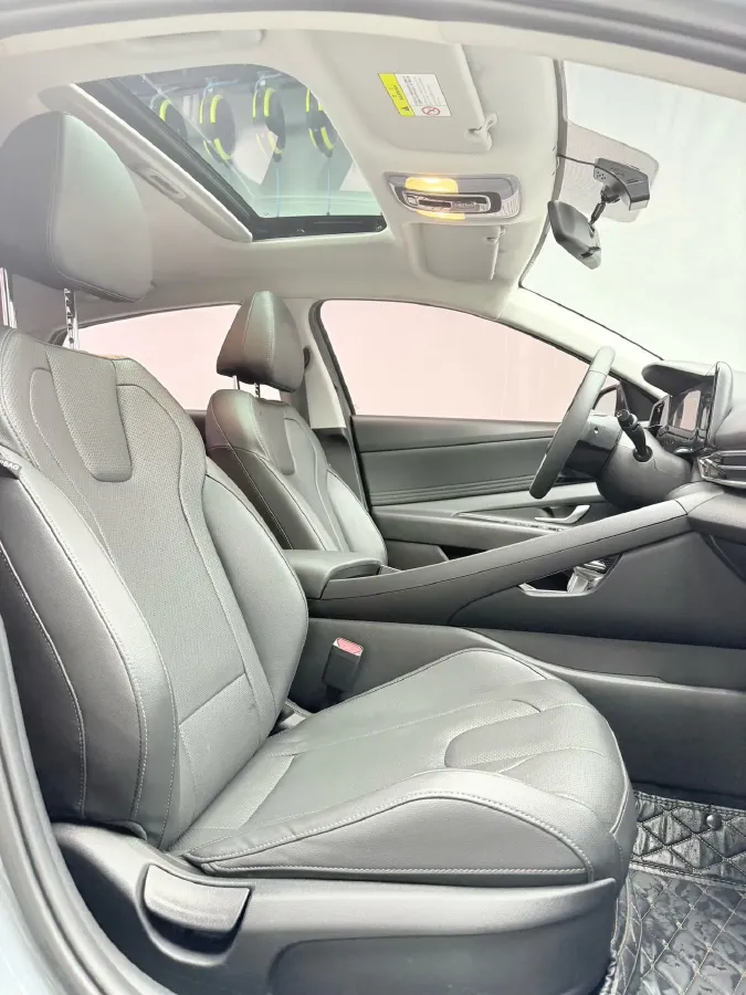2022 Hyundai Elantra 1.5L 115HP L4 CVT,autocango,china used car exporter,china ev exporter,chinese used car exporter,chinese used ev exporter