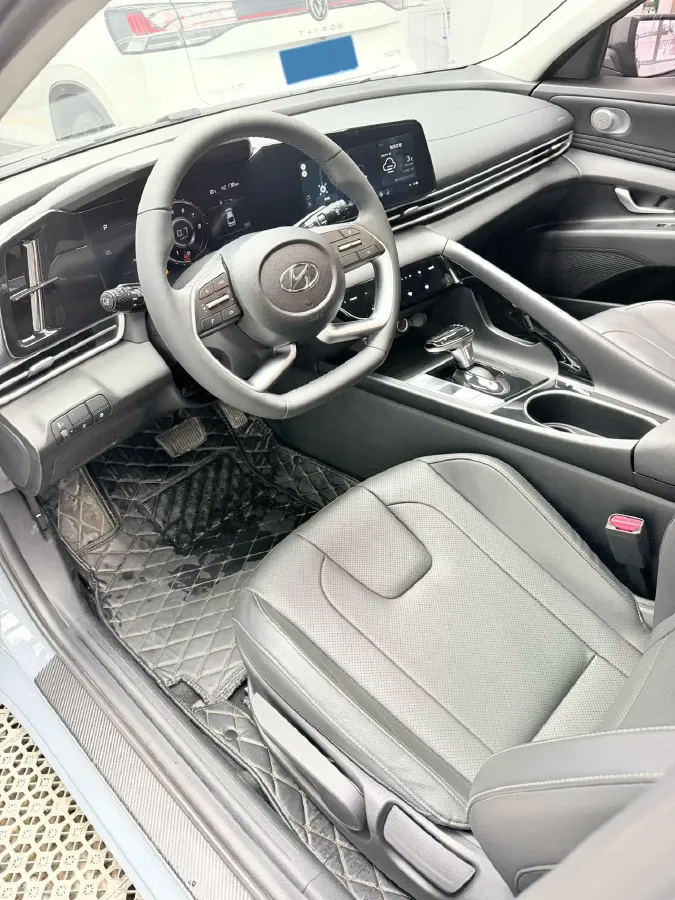 2022 Hyundai Elantra 1.5L 115HP L4 CVT,autocango,china used car exporter,china ev exporter,chinese used car exporter,chinese used ev exporter