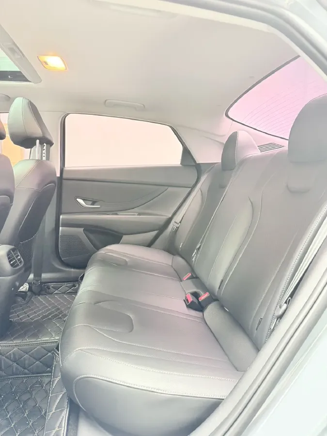 2022 Hyundai Elantra 1.5L 115HP L4 CVT,autocango,china used car exporter,china ev exporter,chinese used car exporter,chinese used ev exporter