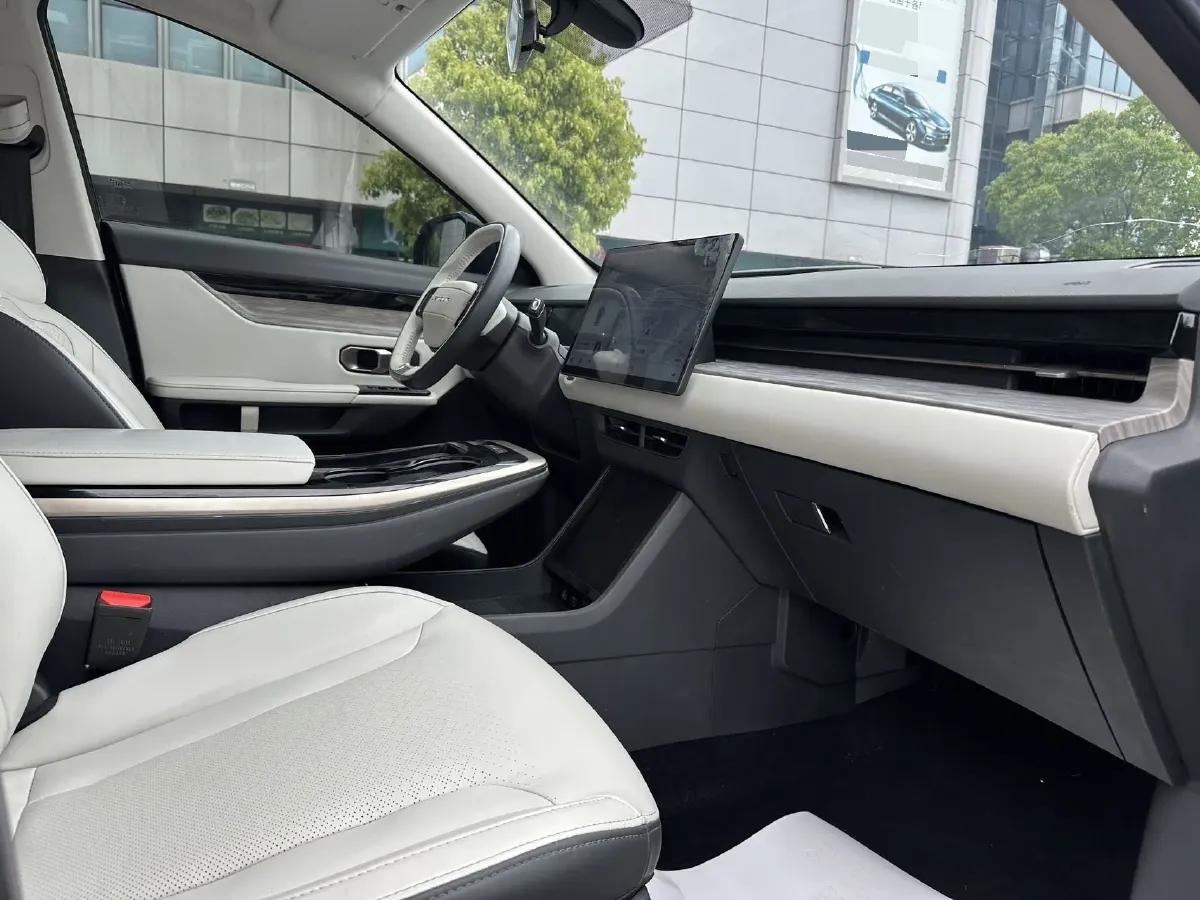 2023 Jetour DASHING i-DM 1.5T 156HP L4 3DHT PHEV 19.27KWH,autocango,china used car exporter,china ev exporter,chinese used car exporter,chinese used ev exporter