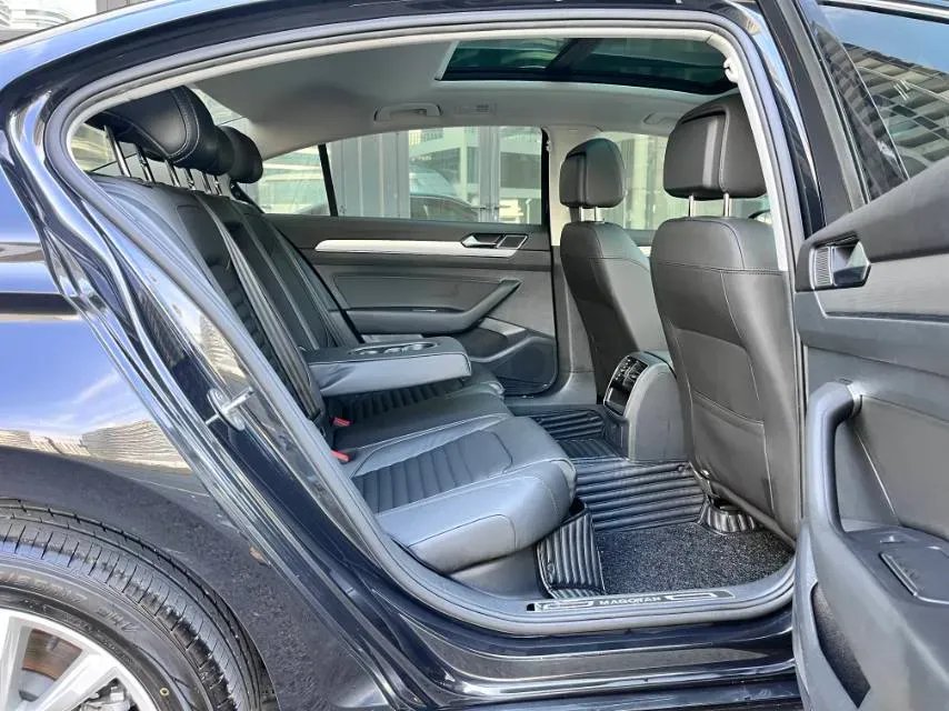 2019 Chevrolet Malibu XL 2.0T 241HP L4 9AT,autocango,china used car exporter,china ev exporter,chinese used car exporter,chinese used ev exporter