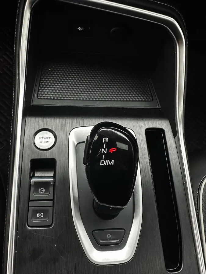 2023 Haval H6 1.5T 150HP L4 7DCT,autocango,china used car exporter,china ev exporter,chinese used car exporter,chinese used ev exporter