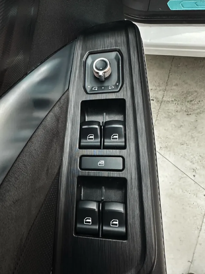 2023 Haval H6 1.5T 150HP L4 7DCT,autocango,china used car exporter,china ev exporter,chinese used car exporter,chinese used ev exporter