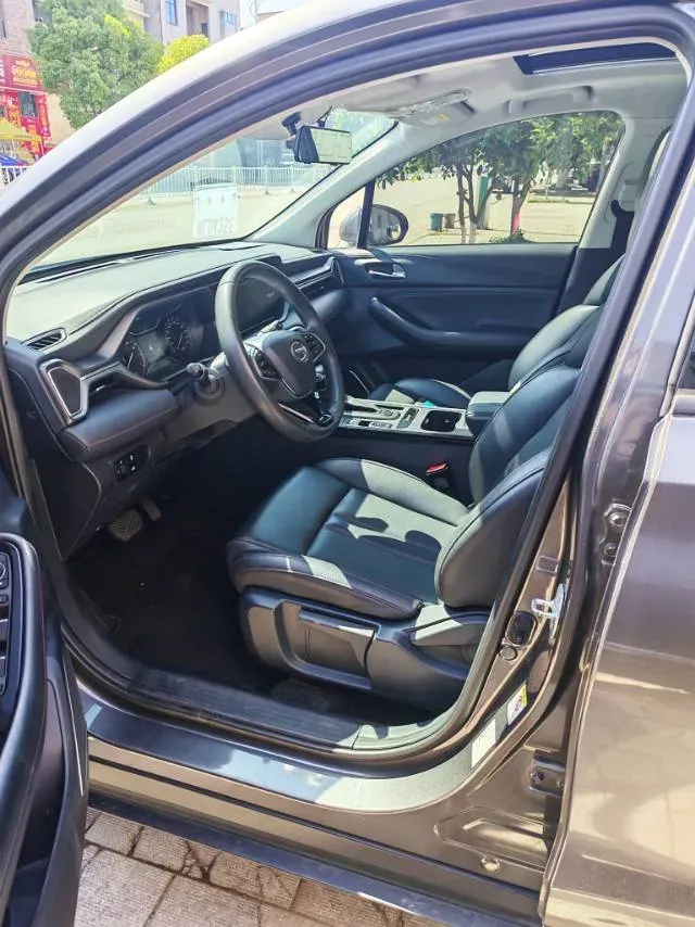 2021 GAC Trumpchi GS4 1.5T 169HP L4 6AT,autocango,china used car exporter,china ev exporter,chinese used car exporter,chinese used ev exporter