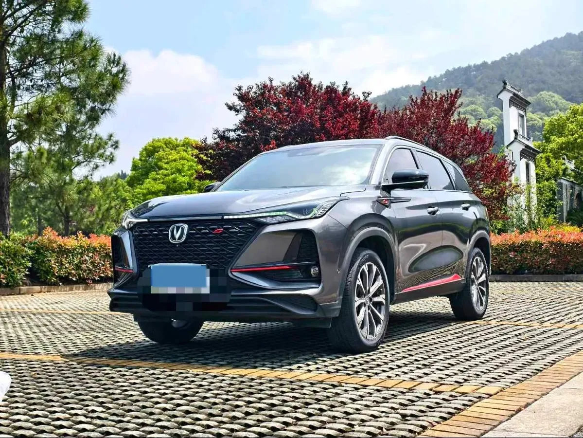 2021 ChangAn CS75 Plus 2.0T 233HP L4 8AT,autocango,china used car exporter,china ev exporter,chinese used car exporter,chinese used ev exporter