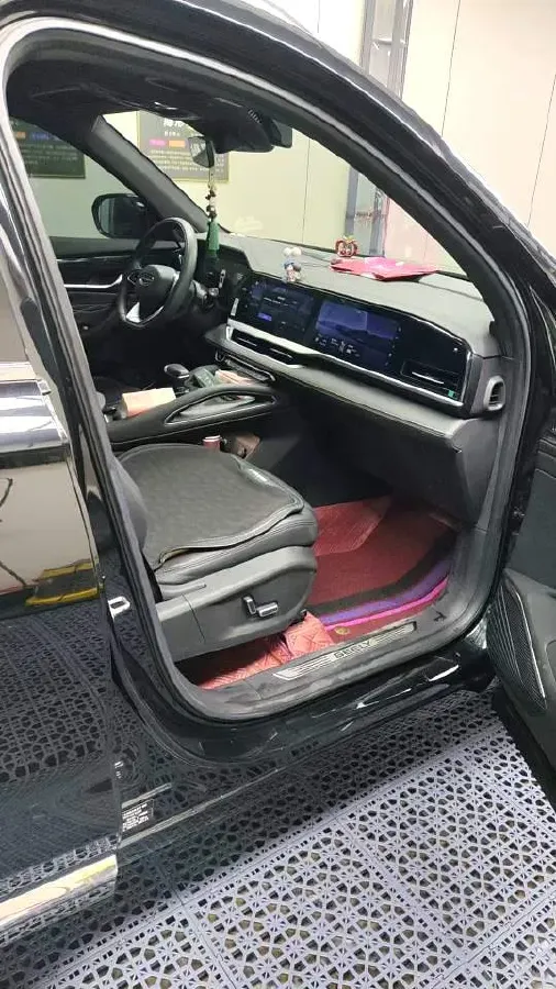 2024 Geely Monjaro 2.0T 218HP L4 7DCT,autocango,china used car exporter,china ev exporter,chinese used car exporter,chinese used ev exporter