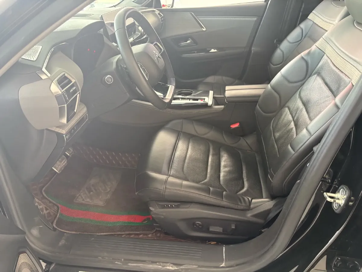 2021 Citroen C5 X 1.6T 175HP L4 8AT,autocango,china used car exporter,china ev exporter,chinese used car exporter,chinese used ev exporter