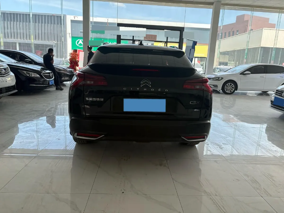 2021 Citroen C5 X 1.6T 175HP L4 8AT,autocango,china used car exporter,china ev exporter,chinese used car exporter,chinese used ev exporter