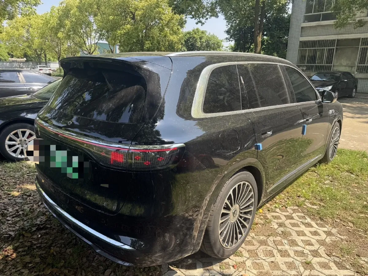 2025 AITO AITO M8 REEV 160HP REEV 53.4KWH,autocango,china used car exporter,china ev exporter,chinese used car exporter,chinese used ev exporter