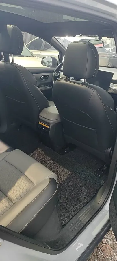 2022 Geely Okavango 1.8T 184HP L4 7DCT,autocango,china used car exporter,china ev exporter,chinese used car exporter,chinese used ev exporter