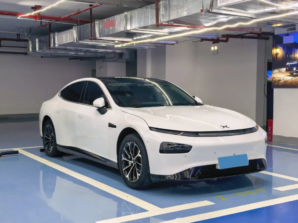 2020 DS 7 1.6T 215HP L4 8AT,autocango,china used car exporter,china ev exporter,chinese used car exporter,chinese used ev exporter