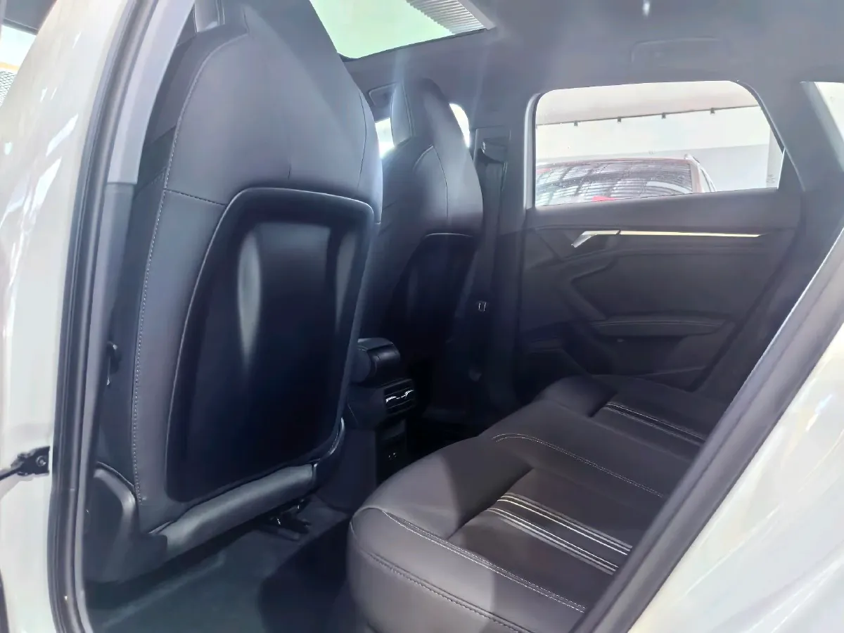 2023 Audi A3 1.4T 150HP L4 7DCT,autocango,china used car exporter,china ev exporter,chinese used car exporter,chinese used ev exporter