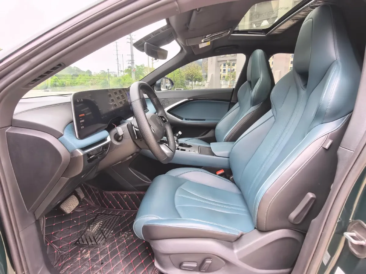 2023 MG 7 1.5T 188HP L4 7DCT,autocango,china used car exporter,china ev exporter,chinese used car exporter,chinese used ev exporter