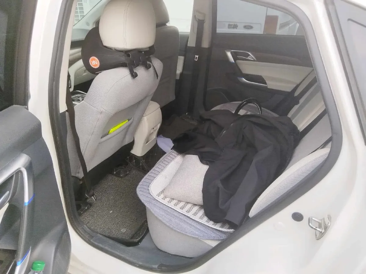 2018 BeiJing Auto EU5 BEV 53.66KWH,autocango,china used car exporter,china ev exporter,chinese used car exporter,chinese used ev exporter