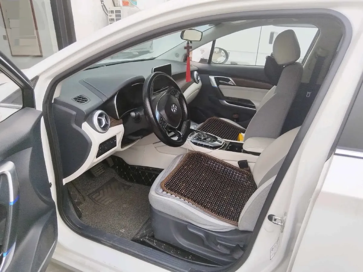 2018 BeiJing Auto EU5 BEV 53.66KWH,autocango,china used car exporter,china ev exporter,chinese used car exporter,chinese used ev exporter