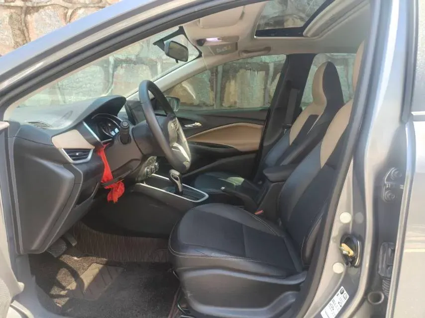 2021 Chevrolet Cavalier 1.0T 125HP L3 6AT,autocango,china used car exporter,china ev exporter,chinese used car exporter,chinese used ev exporter