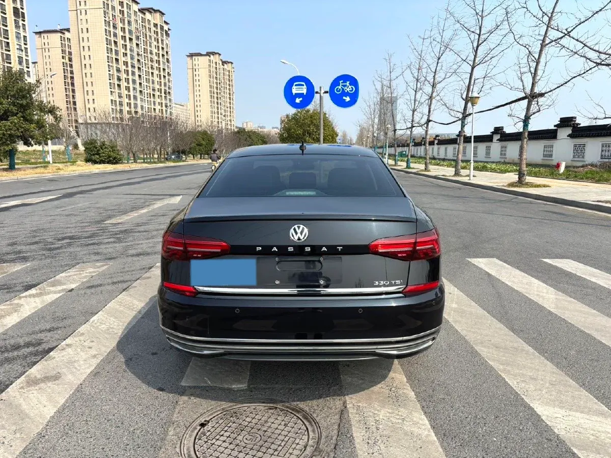 2019 Volkswagen Passat 2.0T 186HP L4 7DCT,autocango,china used car exporter,china ev exporter,chinese used car exporter,chinese used ev exporter
