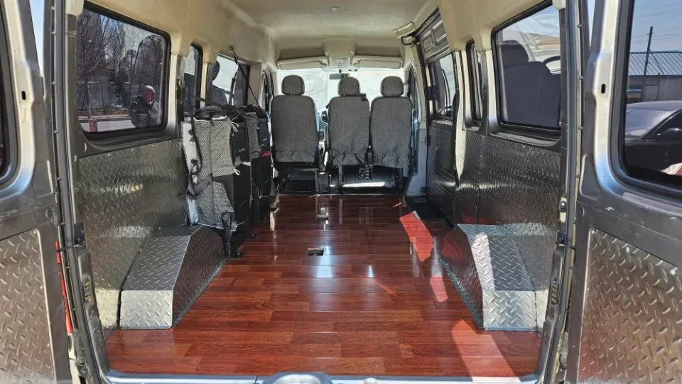 2013 MAXUS XinTu V80 2.5T 136HP L4 5MT,autocango,china used car exporter,china ev exporter,chinese used car exporter,chinese used ev exporter