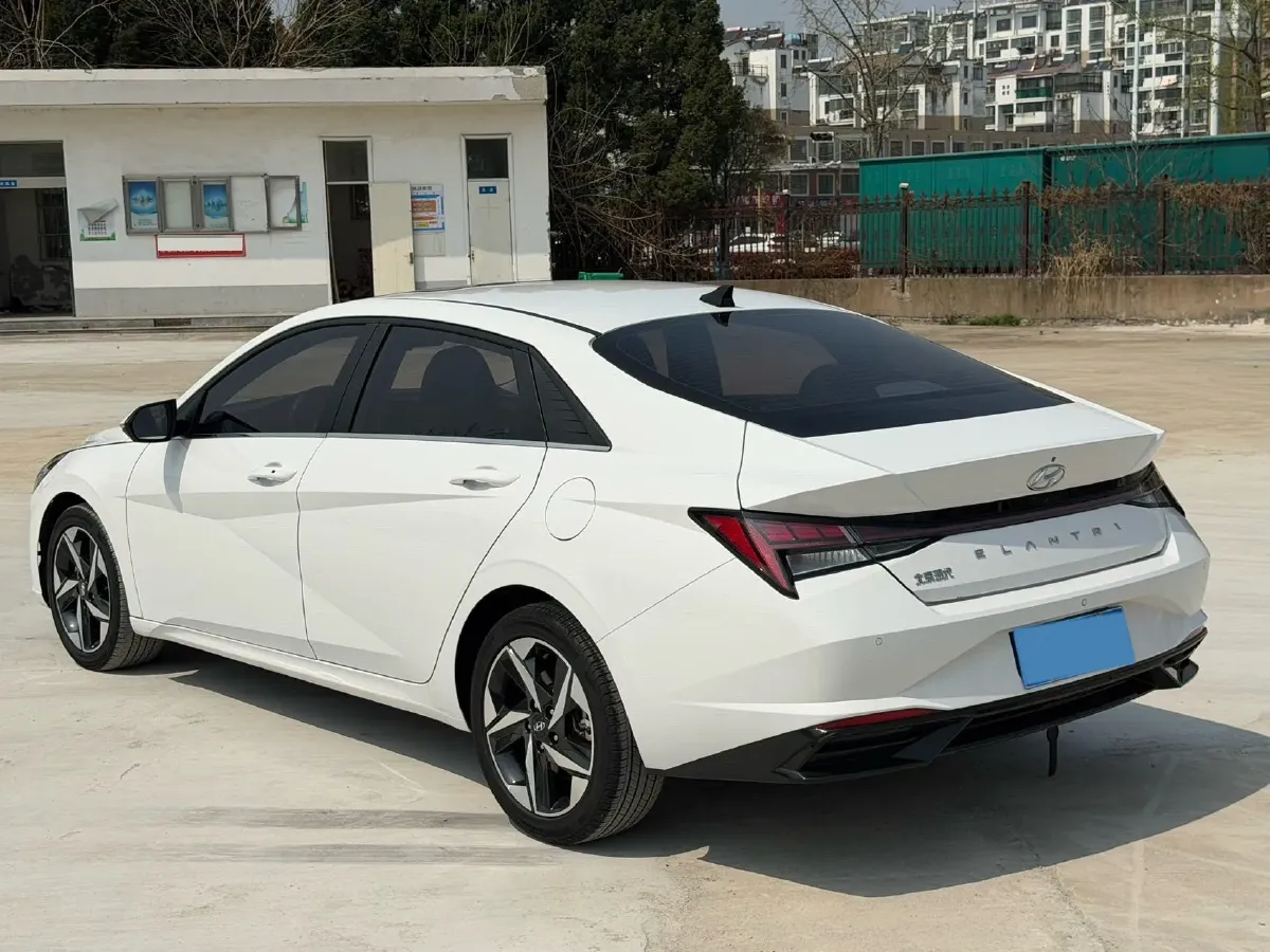 2021 Hyundai Elantra 1.5L 115HP L4 CVT,autocango,china used car exporter,china ev exporter,chinese used car exporter,chinese used ev exporter