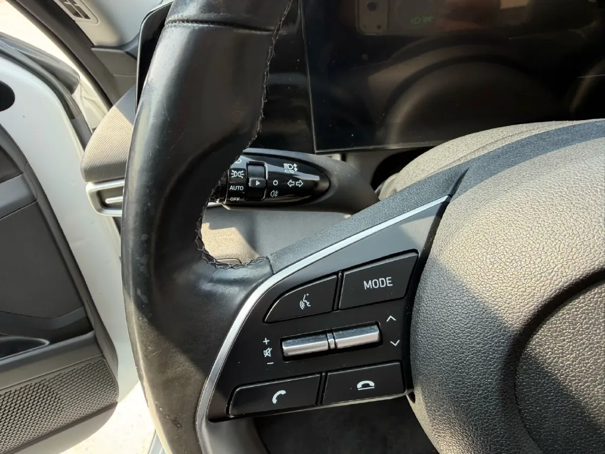 2021 Hyundai Elantra 1.5L 115HP L4 CVT,autocango,china used car exporter,china ev exporter,chinese used car exporter,chinese used ev exporter