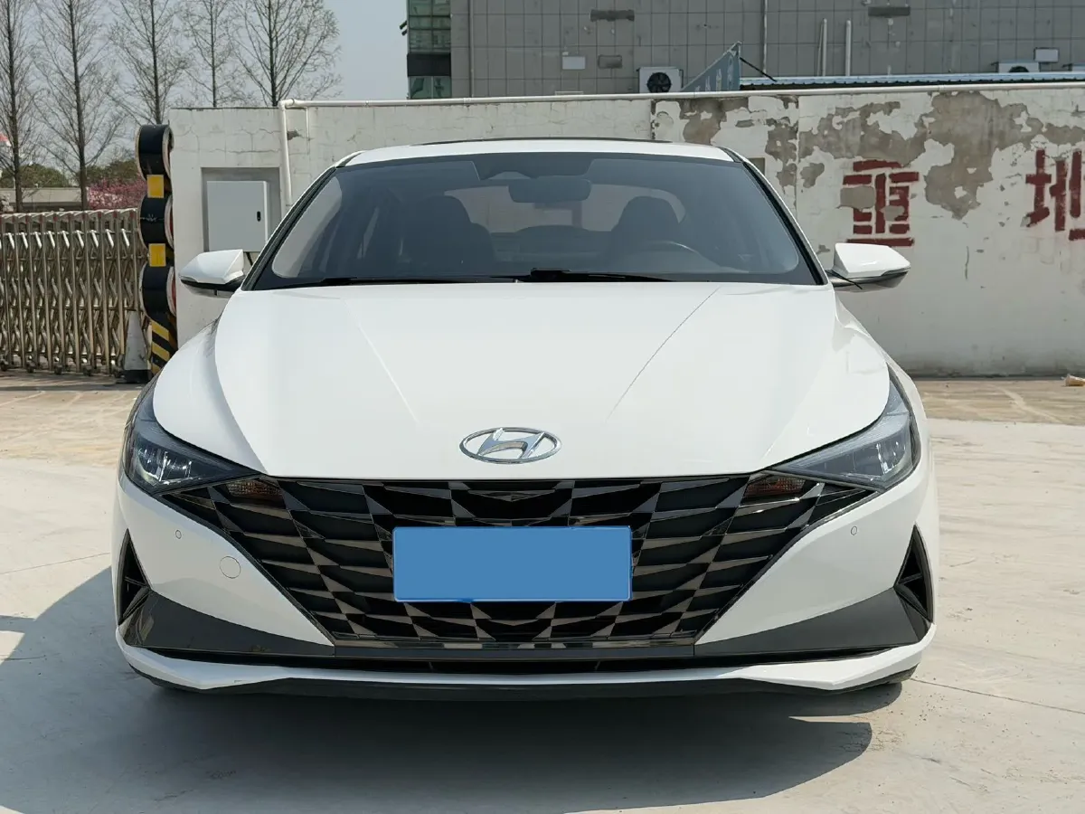 2021 Hyundai Elantra 1.5L 115HP L4 CVT,autocango,china used car exporter,china ev exporter,chinese used car exporter,chinese used ev exporter
