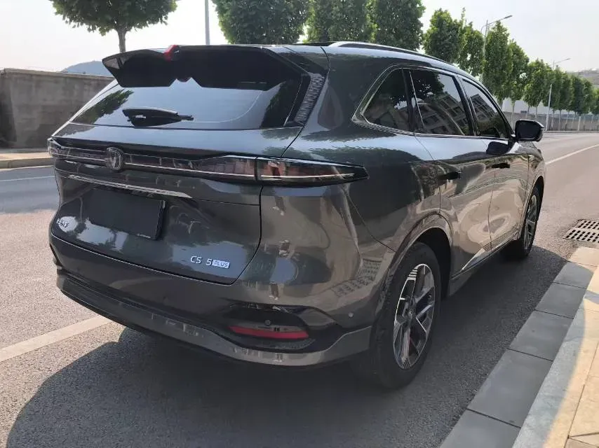 2025 ChangAn CS75 Plus 1.5T 192HP L4 8AT,autocango,china used car exporter,china ev exporter,chinese used car exporter,chinese used ev exporter