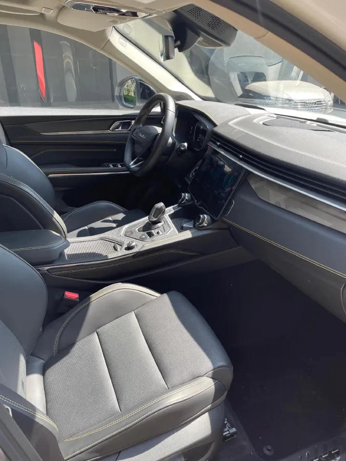 2023 MAXUS Interstellar 2.0T 261HP L4 8AT,autocango,china used car exporter,china ev exporter,chinese used car exporter,chinese used ev exporter