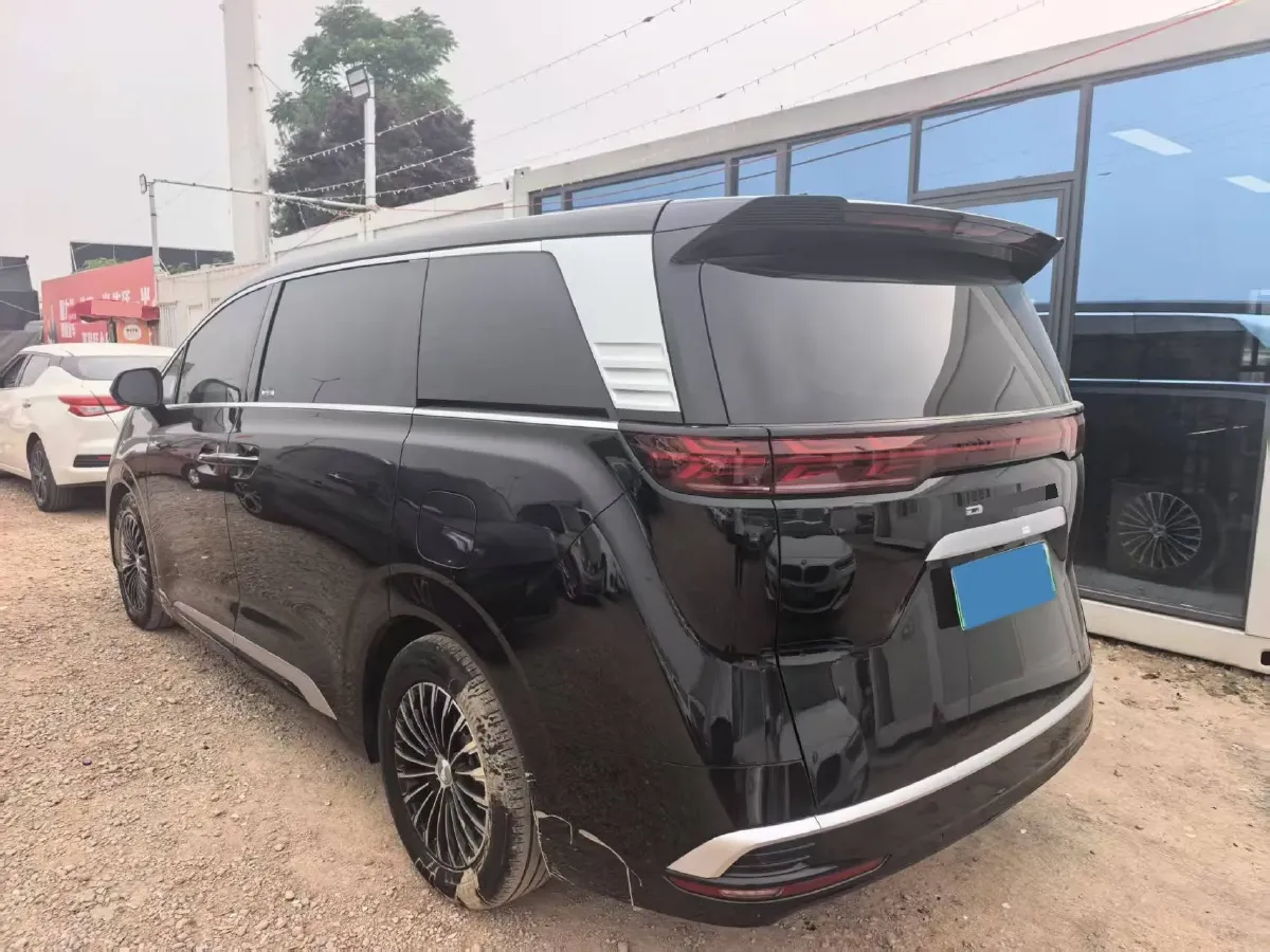 2024 Denza D9 1.5T 139HP L4 E-CVT PHEV 20.39KWH,autocango,china used car exporter,china ev exporter,chinese used car exporter,chinese used ev exporter