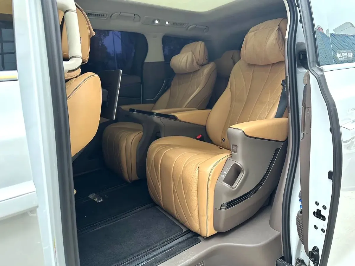 2022 Honda Odyssey 2.0L 146HP L4 E-CVT Hybrid,autocango,china used car exporter,china ev exporter,chinese used car exporter,chinese used ev exporter