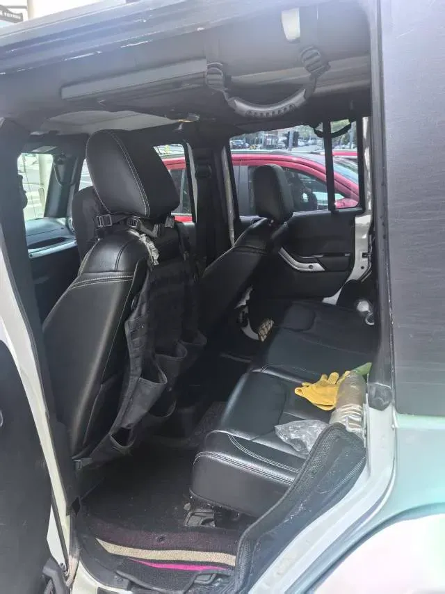 2017 Jeep Wrangler 3.0L 234HP V6 5AT,autocango,china used car exporter,china ev exporter,chinese used car exporter,chinese used ev exporter