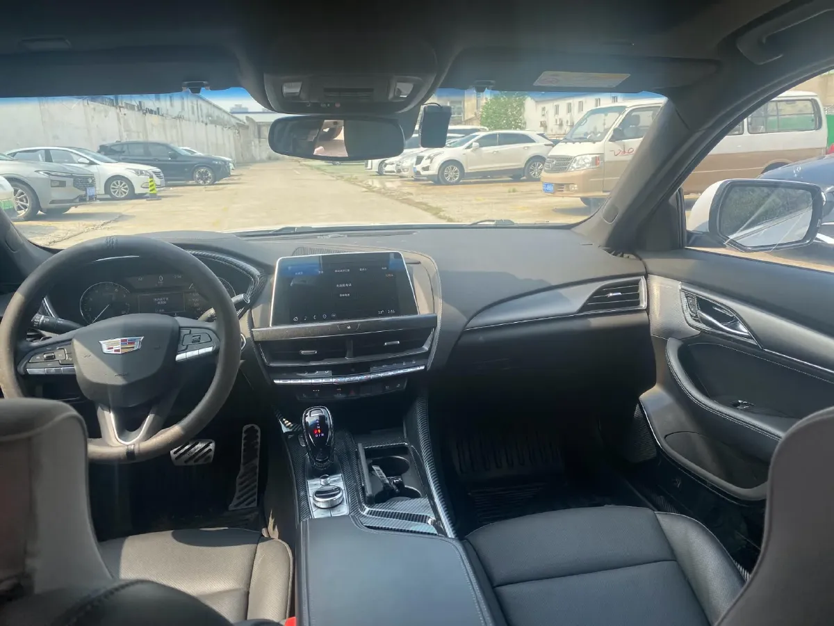 2022 Cadillac CT5 2.0T 237HP L4 10AT,autocango,china used car exporter,china ev exporter,chinese used car exporter,chinese used ev exporter