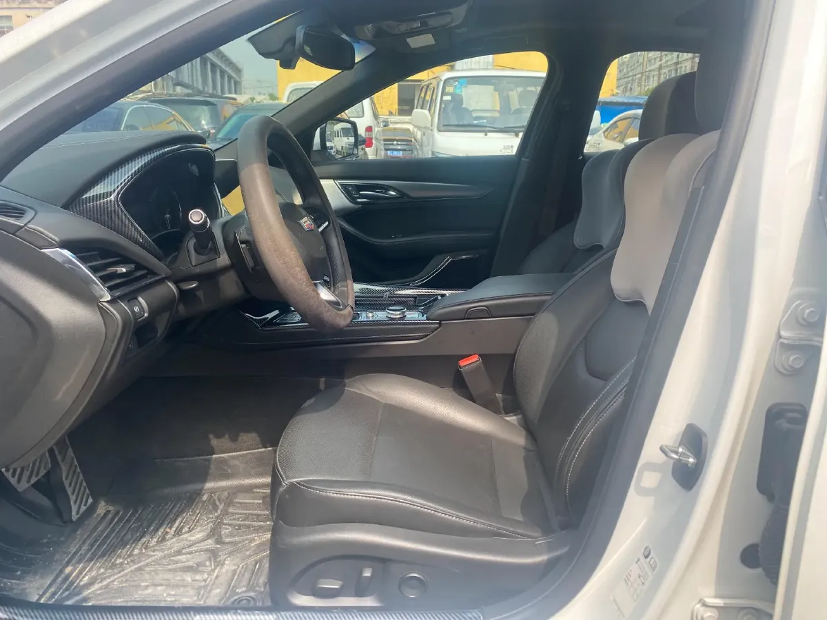 2022 Cadillac CT5 2.0T 237HP L4 10AT,autocango,china used car exporter,china ev exporter,chinese used car exporter,chinese used ev exporter