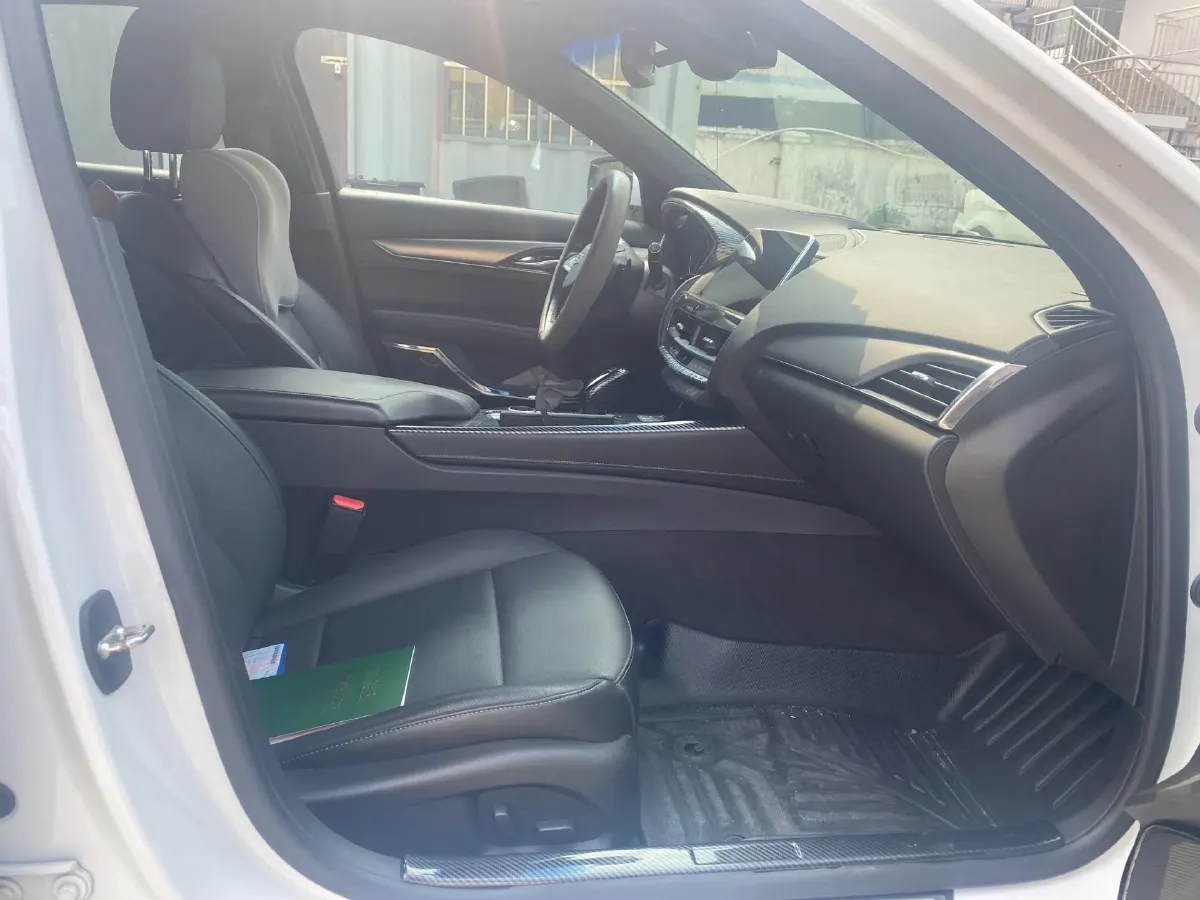 2022 Cadillac CT5 2.0T 237HP L4 10AT,autocango,china used car exporter,china ev exporter,chinese used car exporter,chinese used ev exporter