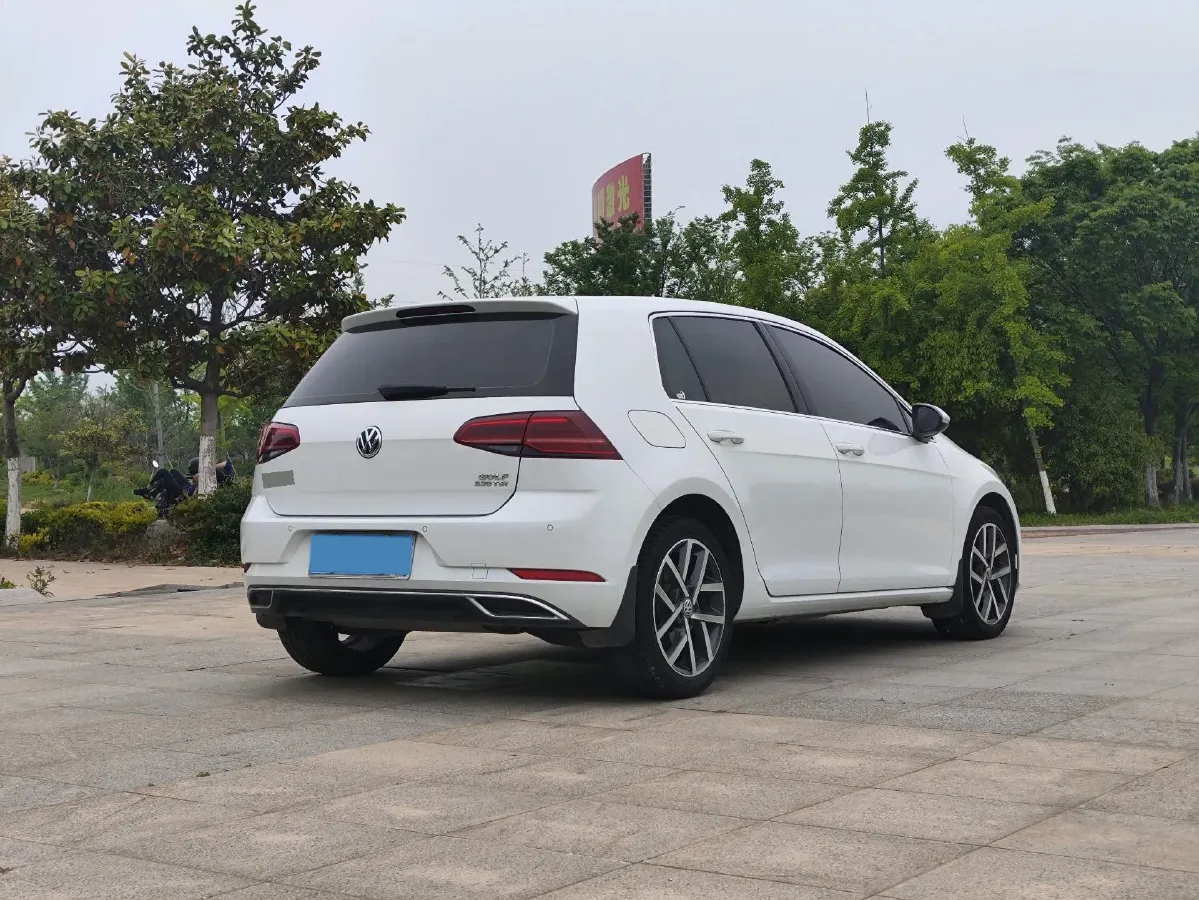 2018 Volkswagen Golf 1.4T 131HP L4 7DCT,autocango,china used car exporter,china ev exporter,chinese used car exporter,chinese used ev exporter