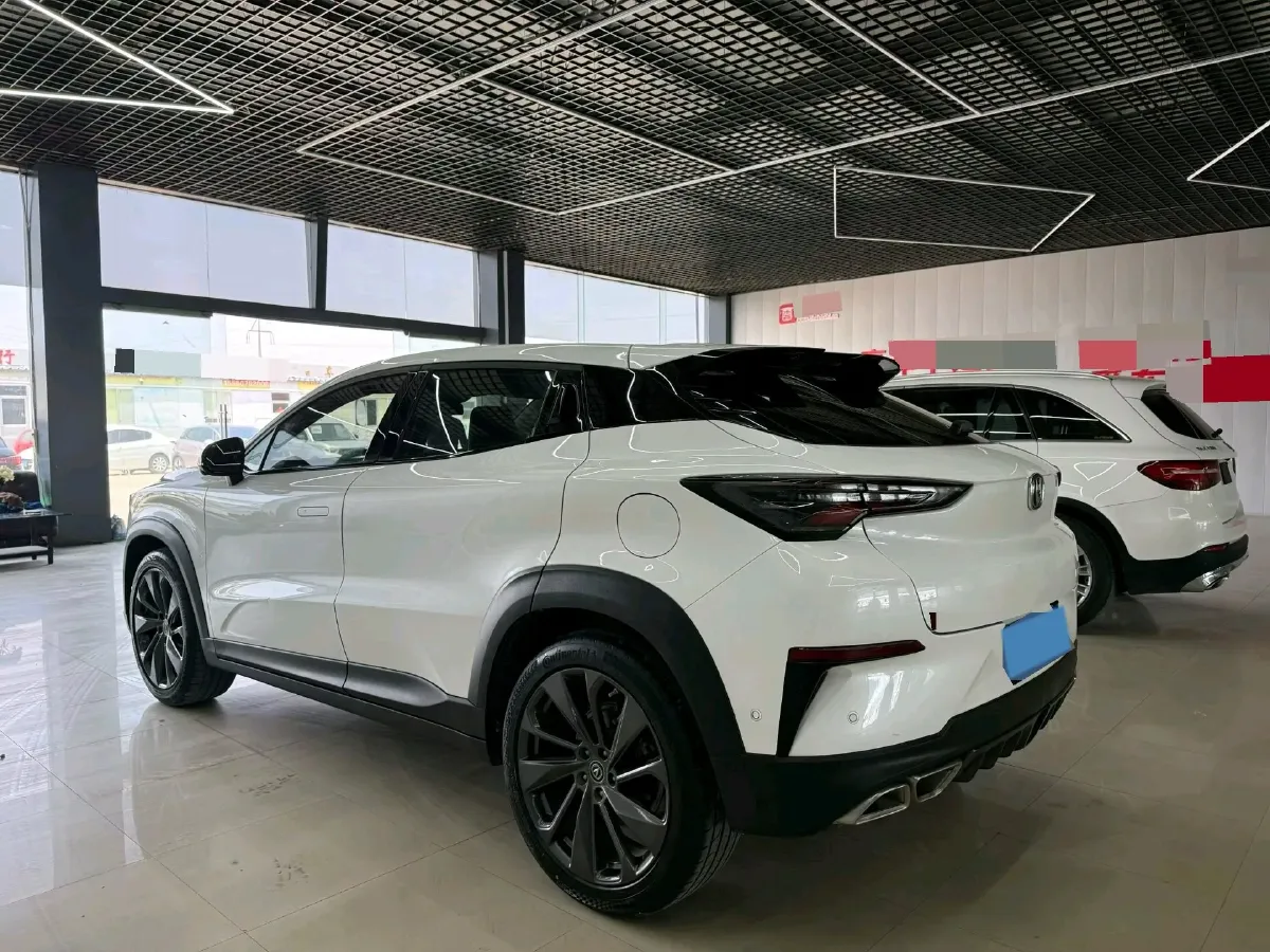 2020 ChangAn UNI-T 1.5T 180HP L4 7DCT,autocango,china used car exporter,china ev exporter,chinese used car exporter,chinese used ev exporter